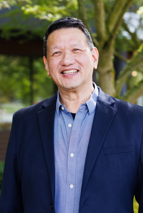 About Dr. Wuiteng Koh